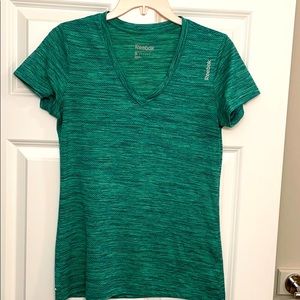 Reebok workout top